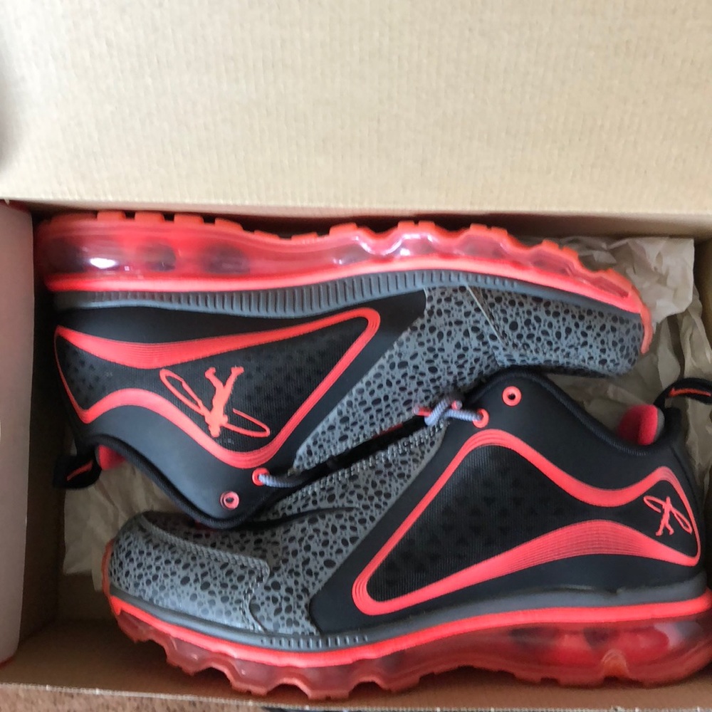 Nike Ken Griffey’s - 8 Men’s